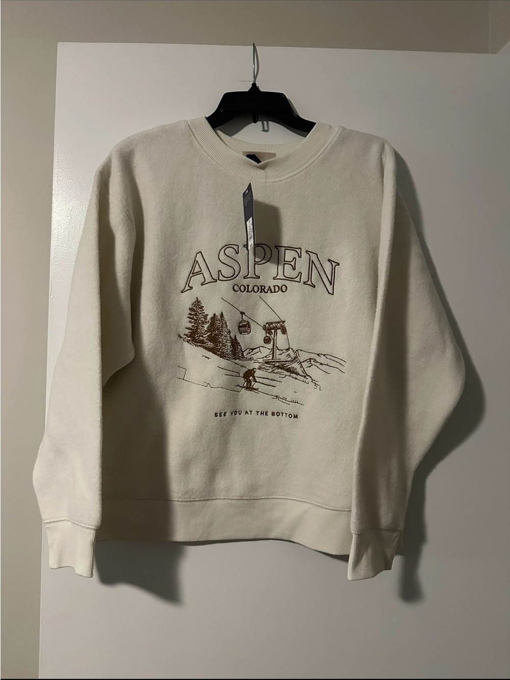 NWT Target Cream Aspen Colorado Graphic Crewneck Sweatshirt